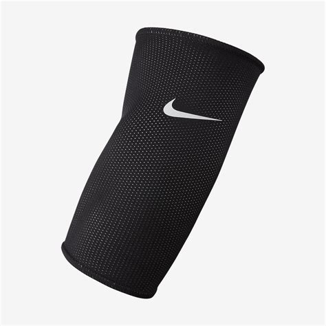 Nike Guard Lock Soccer Guard Sleeves (1 Pair)